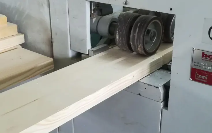 Строгание ламелей перед скливанием